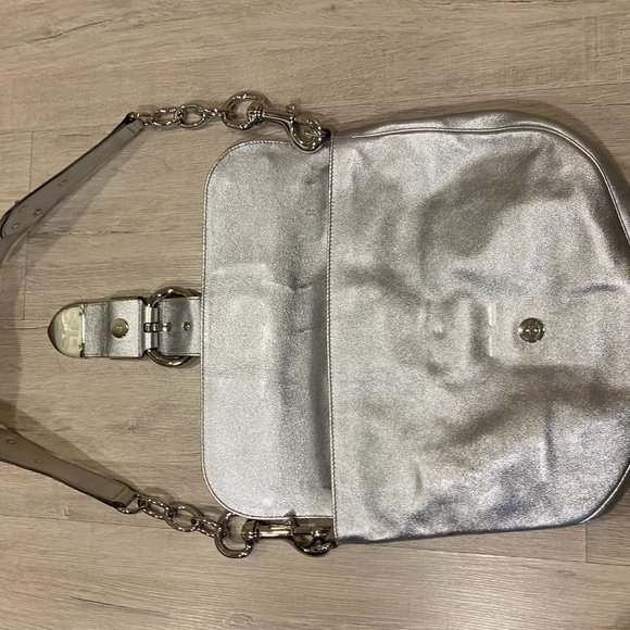 Gucci leather silver bag with - rarely worn, like new - Picture 8 of 9